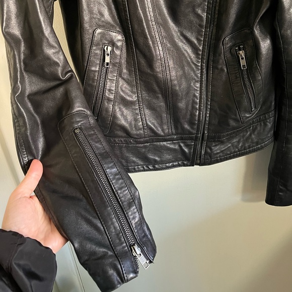 ARITZIA x Mackage kenya leather jacket size S - Picture 10 of 15